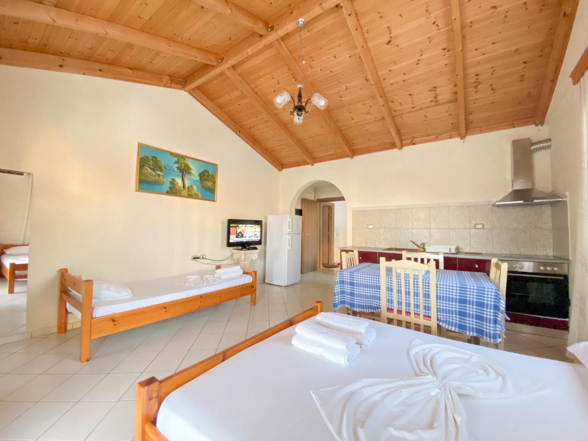 Summerland Saranda ภายนอก รูปภาพ